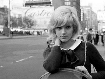 Sylvie Vartan, a French singer who became extremely popular in Japan during the 1970s, is sometimes credited with triggering the "idol" craze