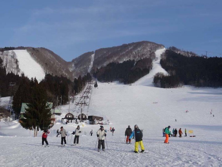 Why Nozawa Onsen is our favourite ski resort of all time | InsideJapan Blog