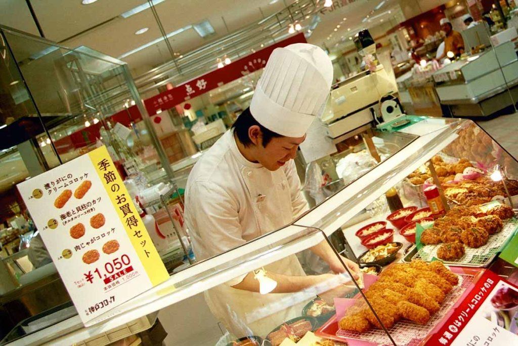 12 Amazingly Cheap Places To Eat In Japan InsideJapan Tours   Tashimaya Timessquare 2004 3 1024x683 