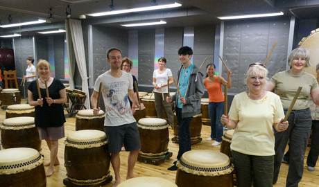 Taiko drumming lesson